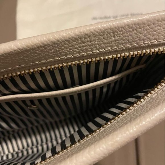 Kate Spade Purse - Picture 2 of 5